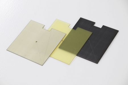 碳纤/陶纤/玻纤复合材料异型切割 - 采用超快雷射于轻硬复合材料进行异形切割成型